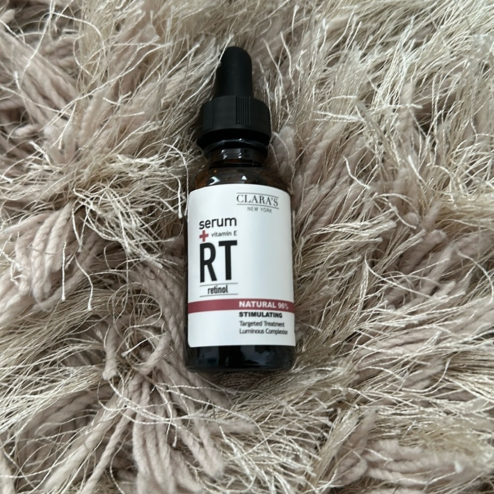 CLARA'S NEW YORK Stimulating Rejuvenating Retinol Facial Serum with Vitamin E